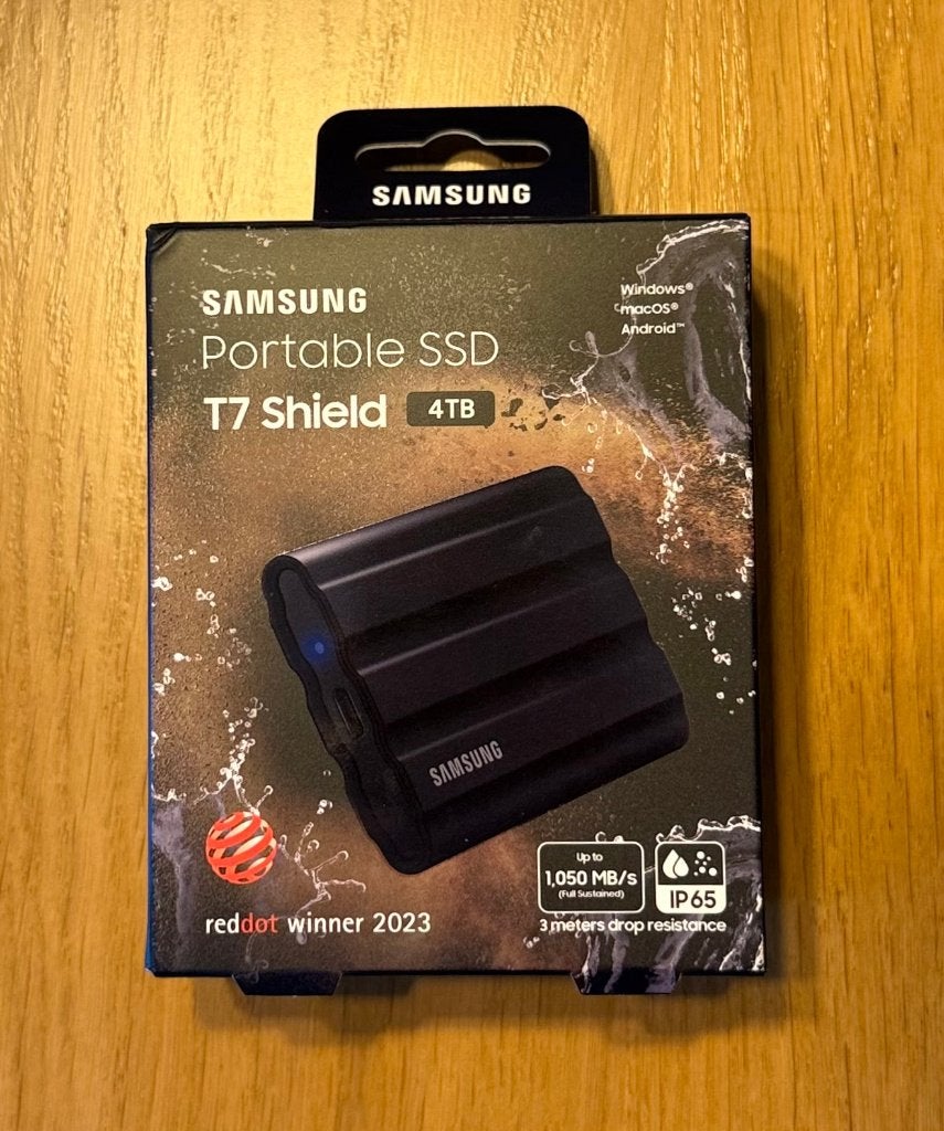 Samsung Portable SSD T7 Shield 4TB Zwart (nieuw), Computers en Software, Harde schijven, SSD, Nieuw, Ophalen of Verzenden, Samsung