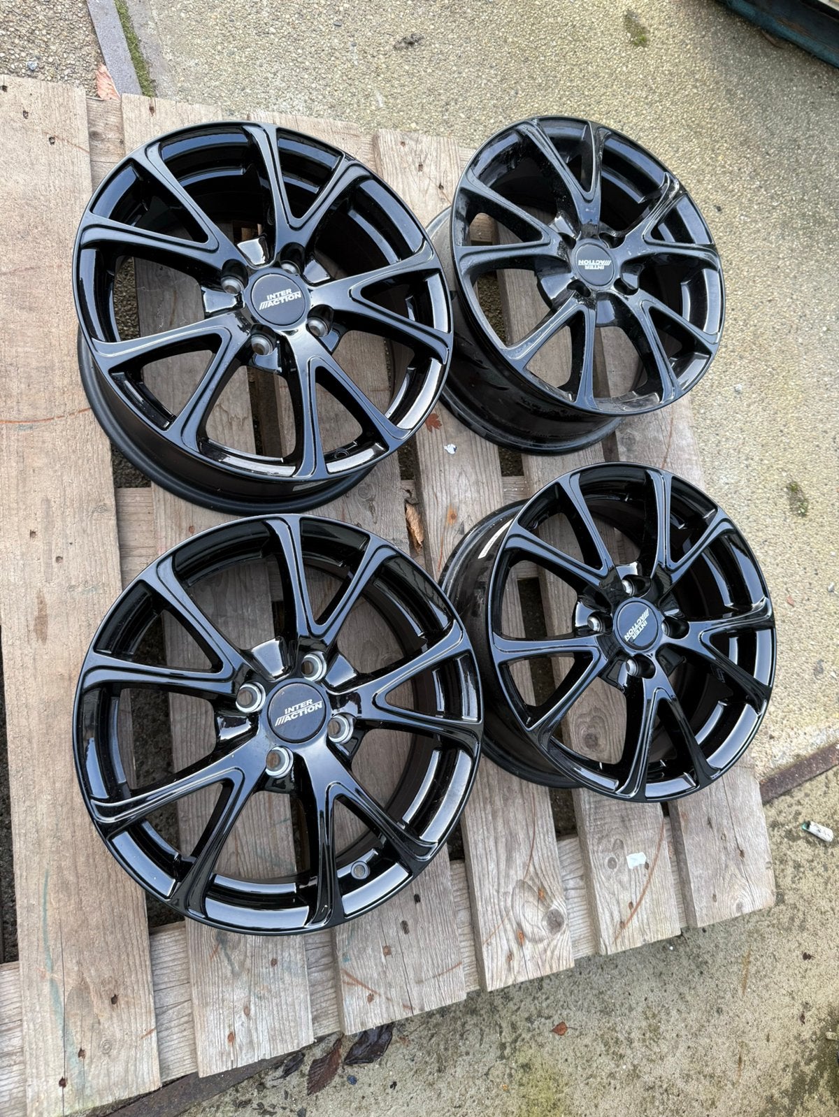 Nieuwe velgen 6.0j 15” 4x100 ET42, Ophalen