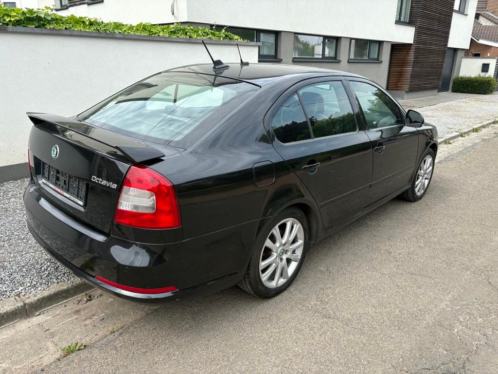 Skoda Octavia RS, Autos, Euro 5, 4 portes, Entreprise, Noir
