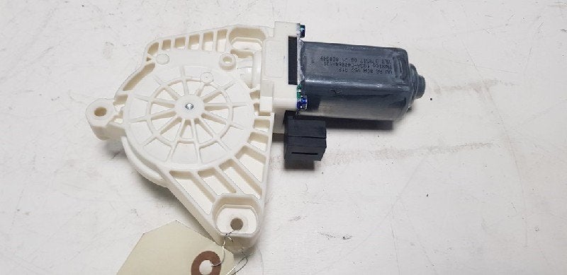 MOTEUR LEVE VITRE ELECTRIQUE Tiguan Allspace (BW2), Utilisé, Volkswagen