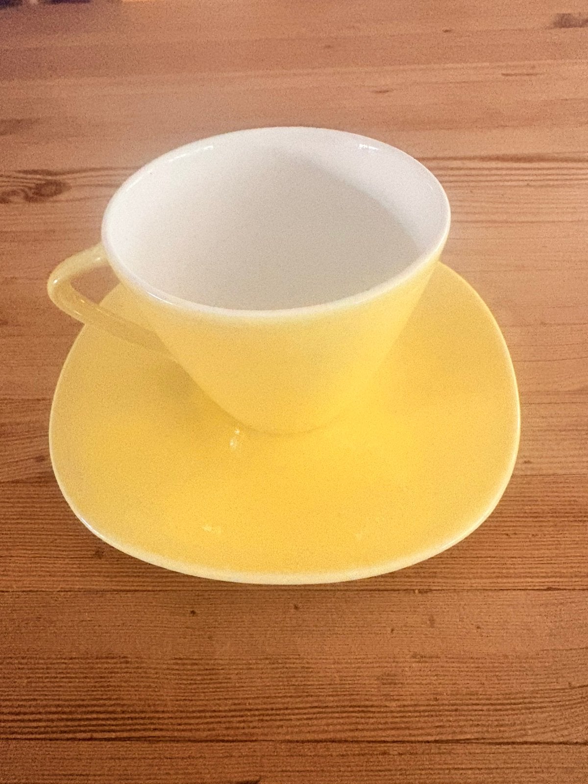 Sac et soucoupe Boch jaunes, Enlèvement ou Envoi