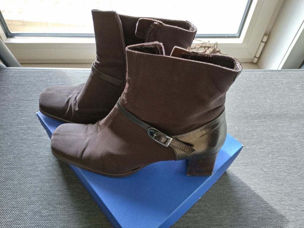 Dames botjes / sandalen, Vêtements | Femmes, Enlèvement, Comme neuf