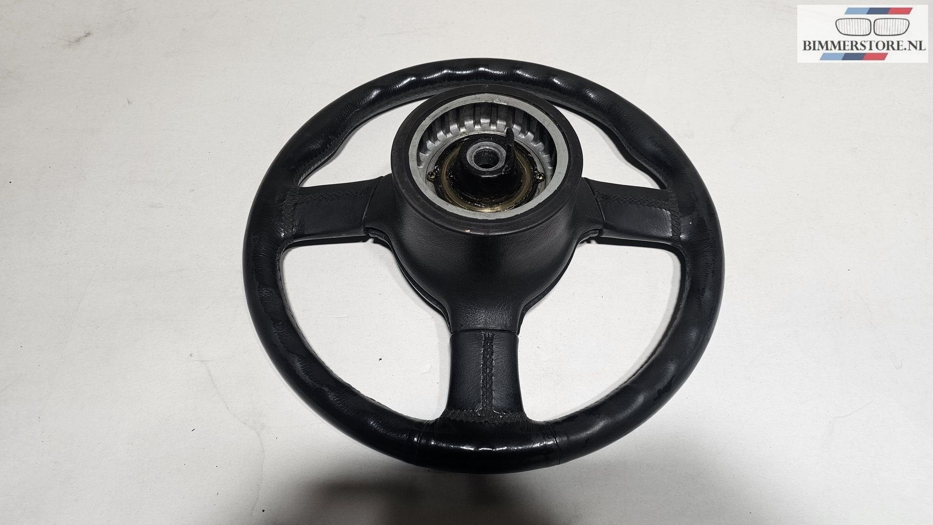 Volant sport M Tech 1 en cuir, 380 mm, BMW Série 3 E30 32331, Autos : Pièces & Accessoires, -, Origine de la pièce connue, Utilisé