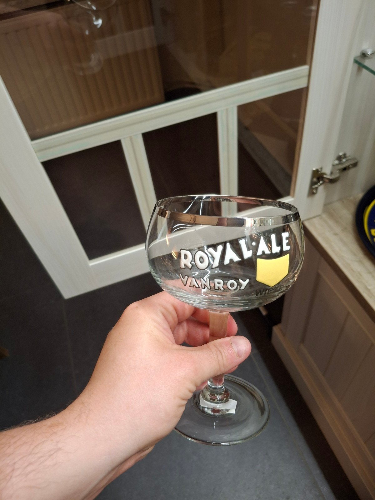 Oud email bierglas vanroy wieze, Verzamelen, Ophalen of Verzenden