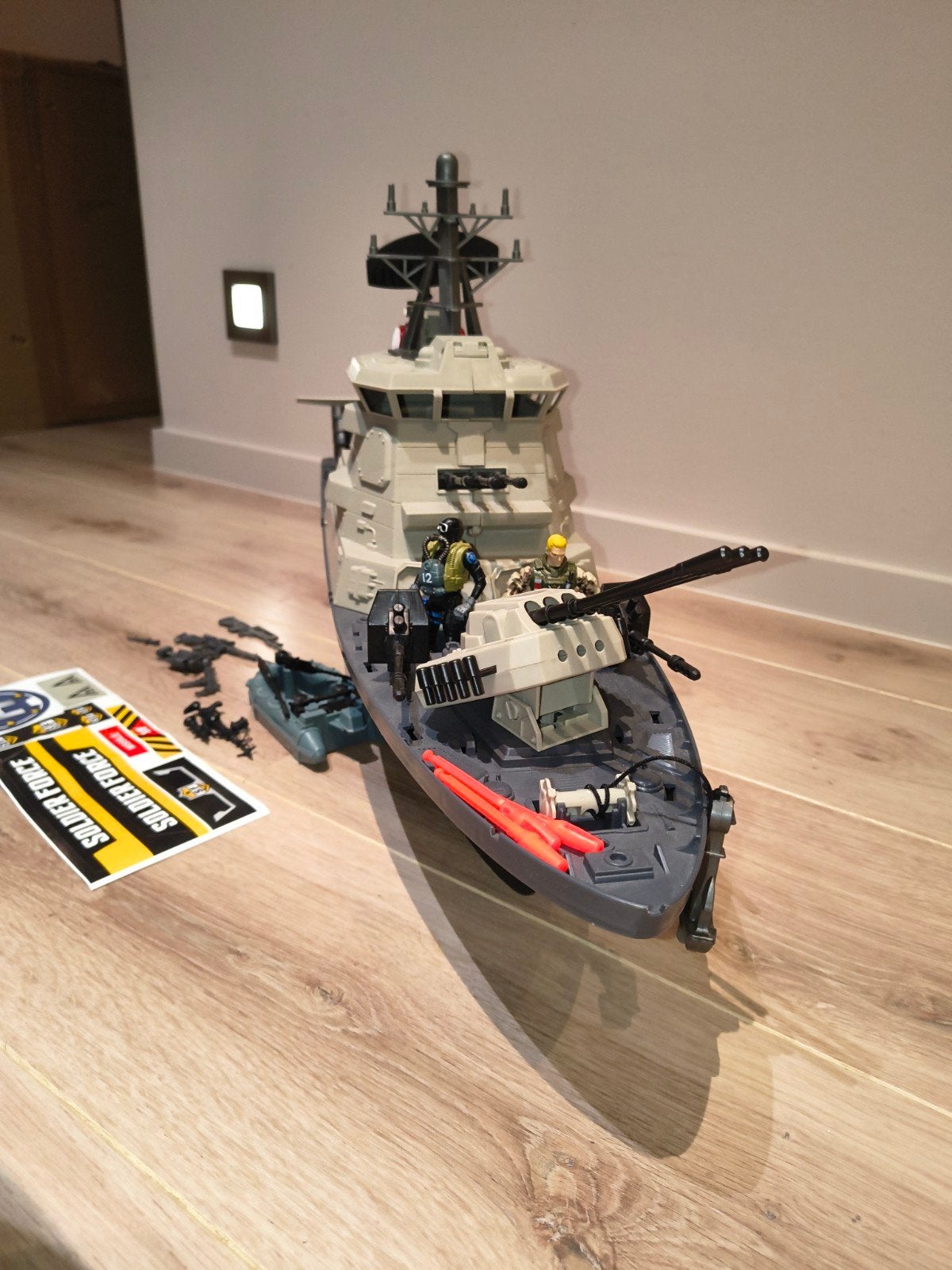 soldier force hurricane battleship speelset, Ophalen