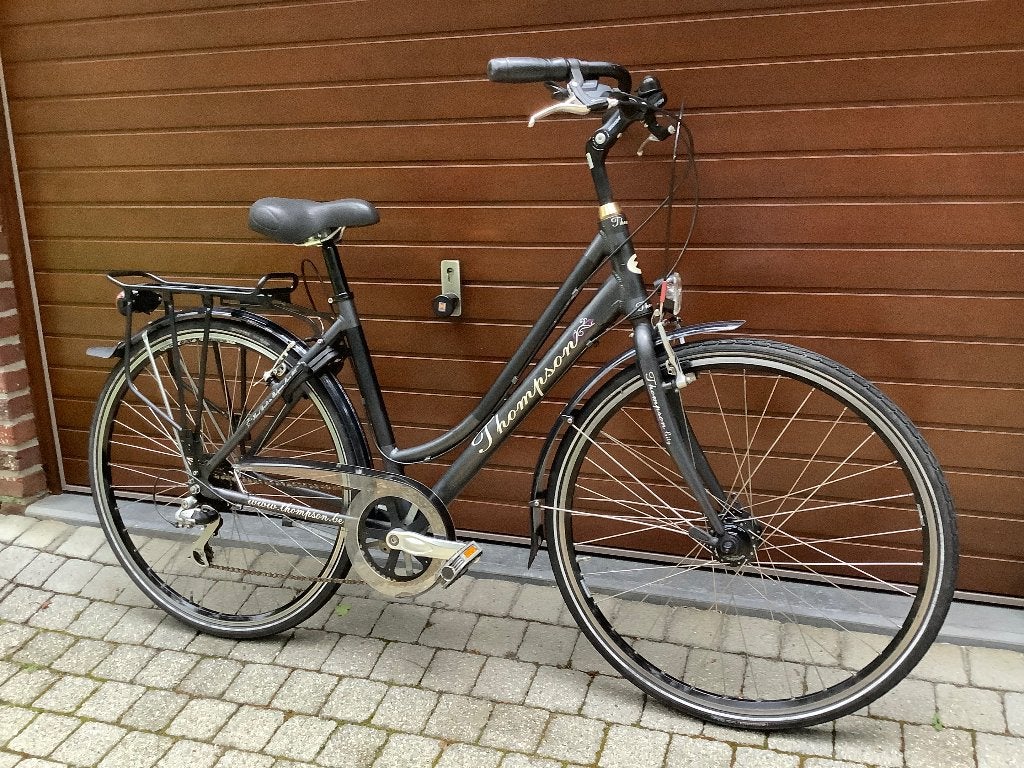 Magnifique vélo pour femme Thompson taille 48, Vélos & Vélomoteurs, Autres marques, Vitesses, Frein sur jante, Comme neuf