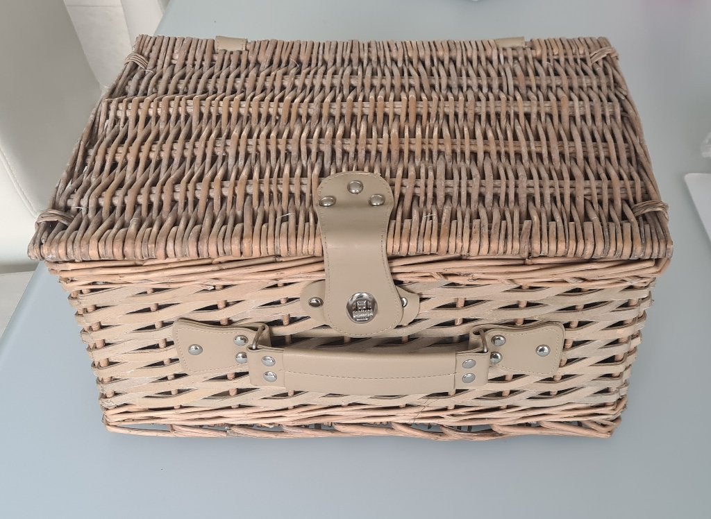 Picknickmand voor 4 personen, Ophalen of Verzenden, Zo goed als nieuw