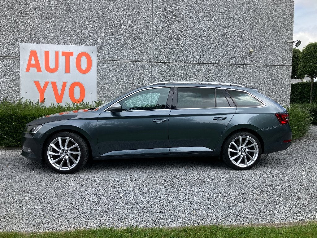 SKODA SUPERB break benzine automatic, Cuir, Achat, Euro 6, Entreprise