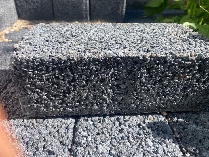 Waterdoorlatende klinkers 22/11/8 zwart 47m2 € 850, Tuin en Terras, Ophalen, Zo goed als nieuw, Klinkers