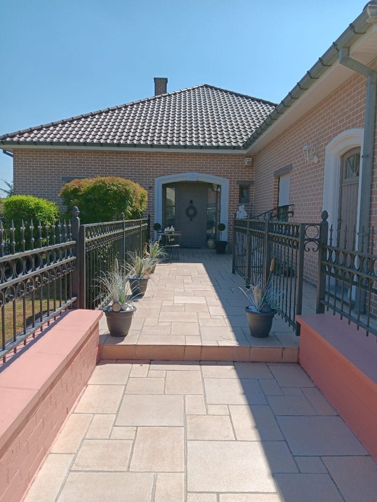Vente maison familiale (3 ch.) avec partie professionnelle, Immo, Maisons à vendre, Tournai, 500 à 1000 m², Bernissart (7320)
