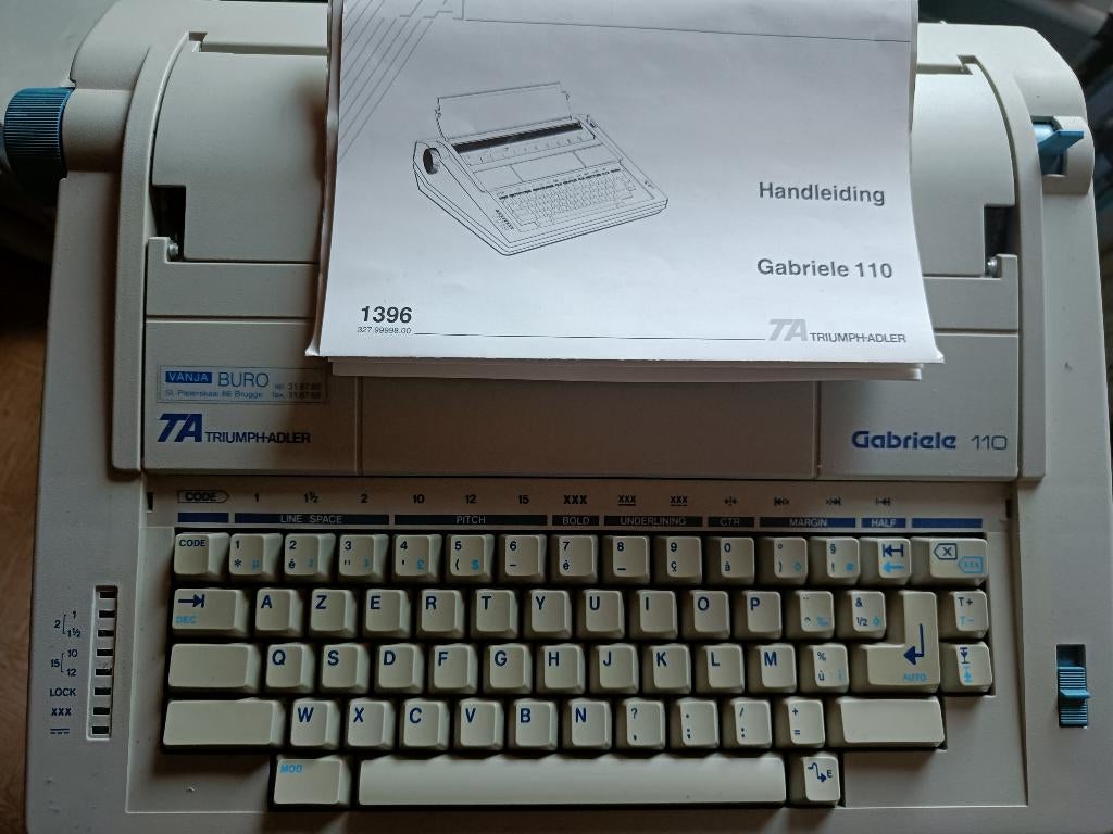 Elektrische schrijfmachine/typemachine, Ophalen, Gebruikt