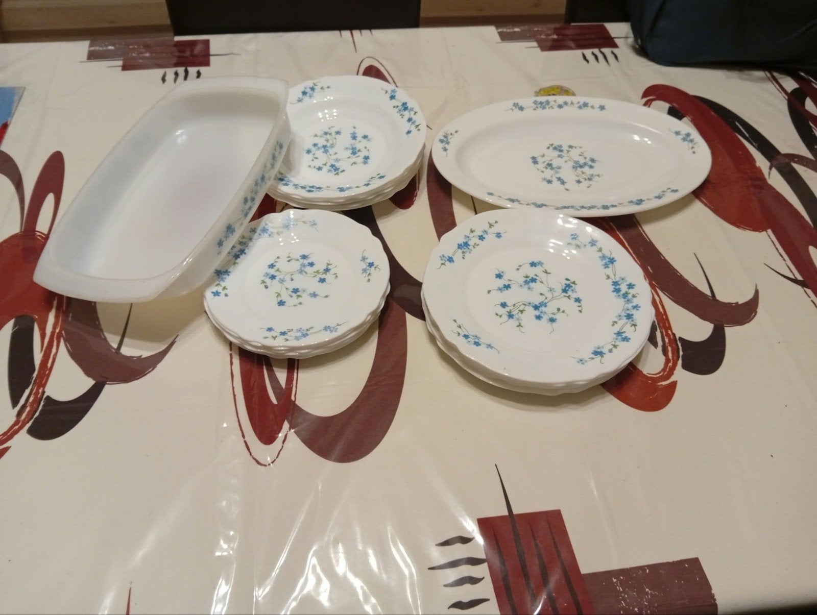 service myosotis arcopal, Enlèvement ou Envoi, Utilisé, Vintage, Assiettes(s)