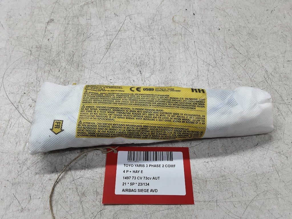 AIRBAG SIÈGE AVANT DROIT Yaris III (P13) (73910-0D063), Mevr. I. Hauben, Toyota, Utilisé, Rue de l'Espoir 34 34
4030  GRIVEGNÉE, BE