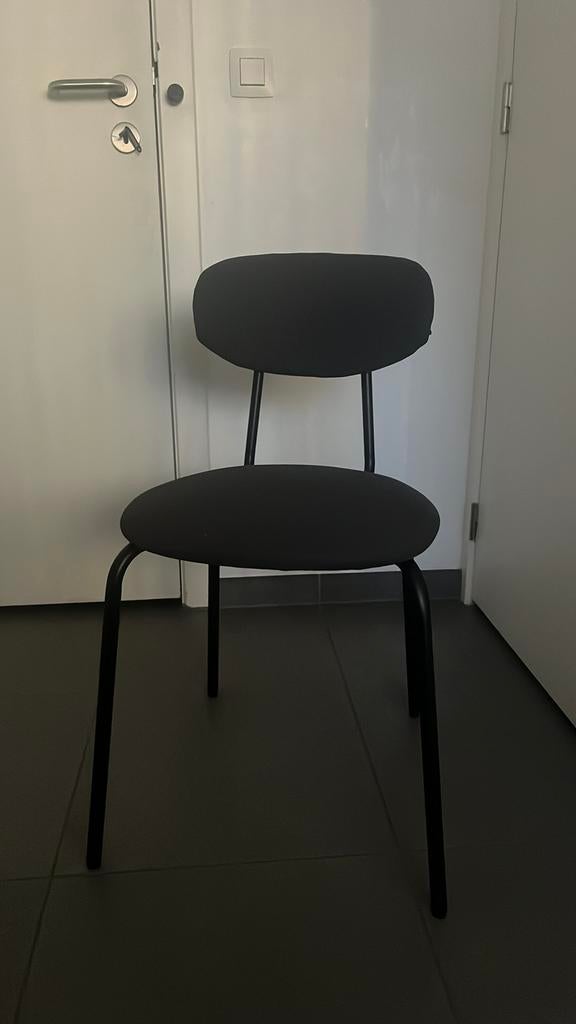 Bureau Ikea + Chaise Moderne, Gris, Comme neuf, Enlèvement, Bois