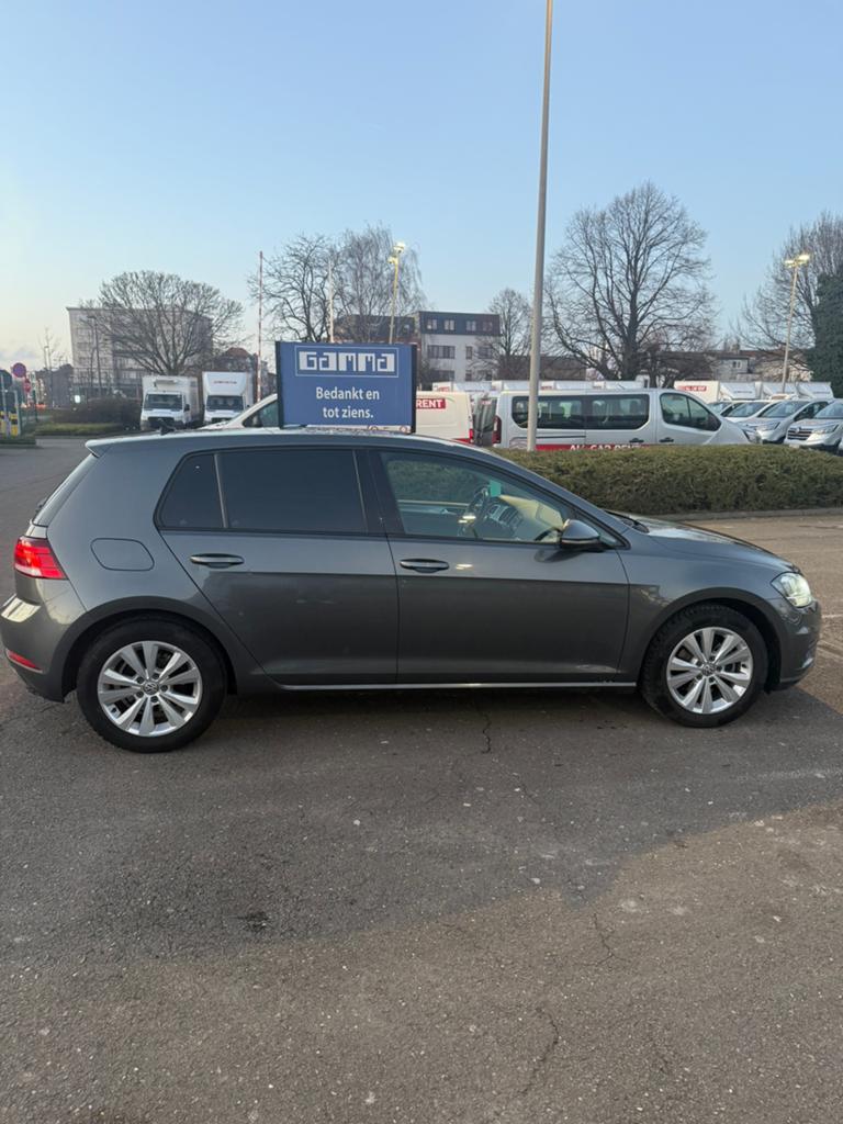 Volkswagen Golf 7.5 1.6 TDI DSG (2017) – Goede staat, Auto's, Automaat, 5 deurs, Apple Carplay, Te koop