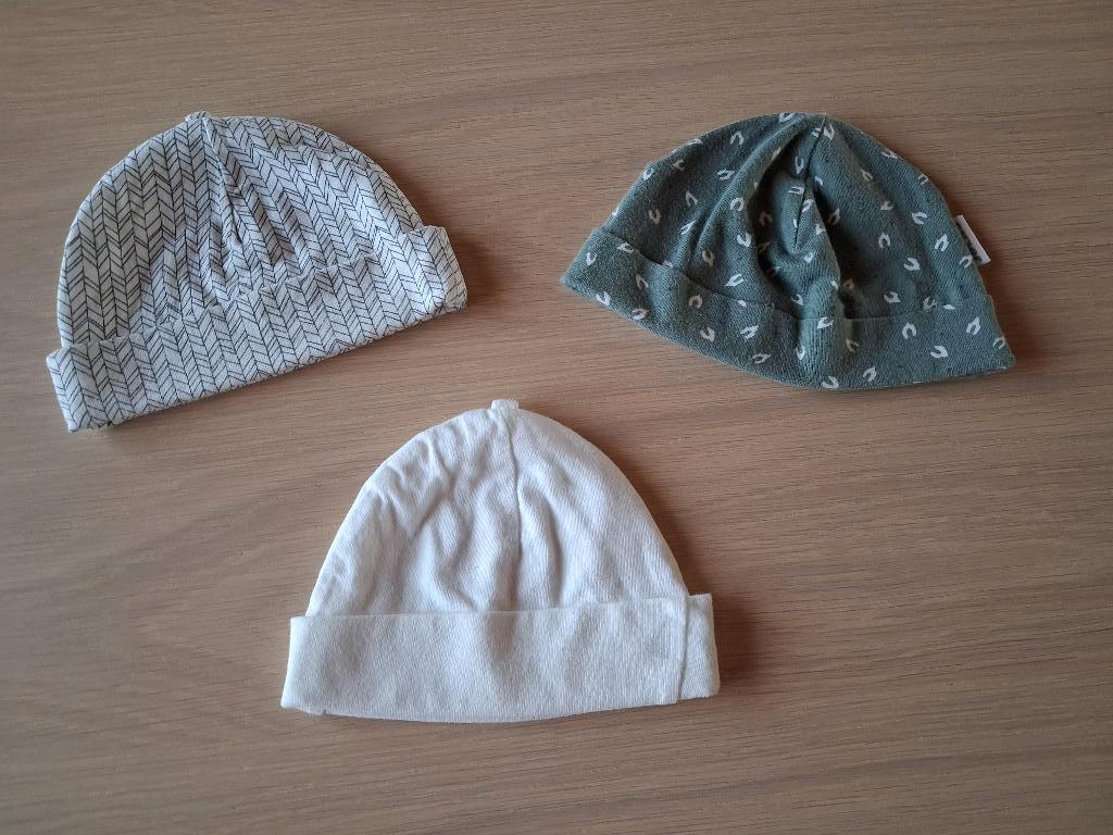 Babymutsjes newborn, Enfants & Bébés, Vêtements de bébé | Bonnets, Écharpes & Moufles, Garçon ou Fille, Taille 50, Comme neuf