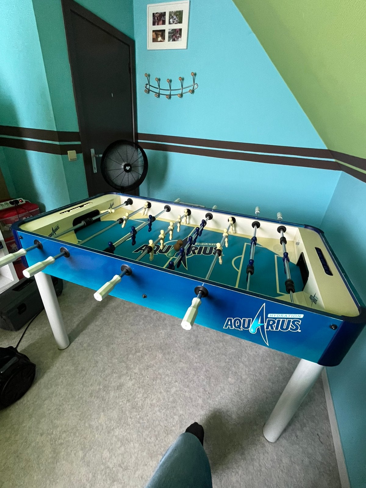 Voetbaltafel Aquarius, Ophalen, Zo goed als nieuw