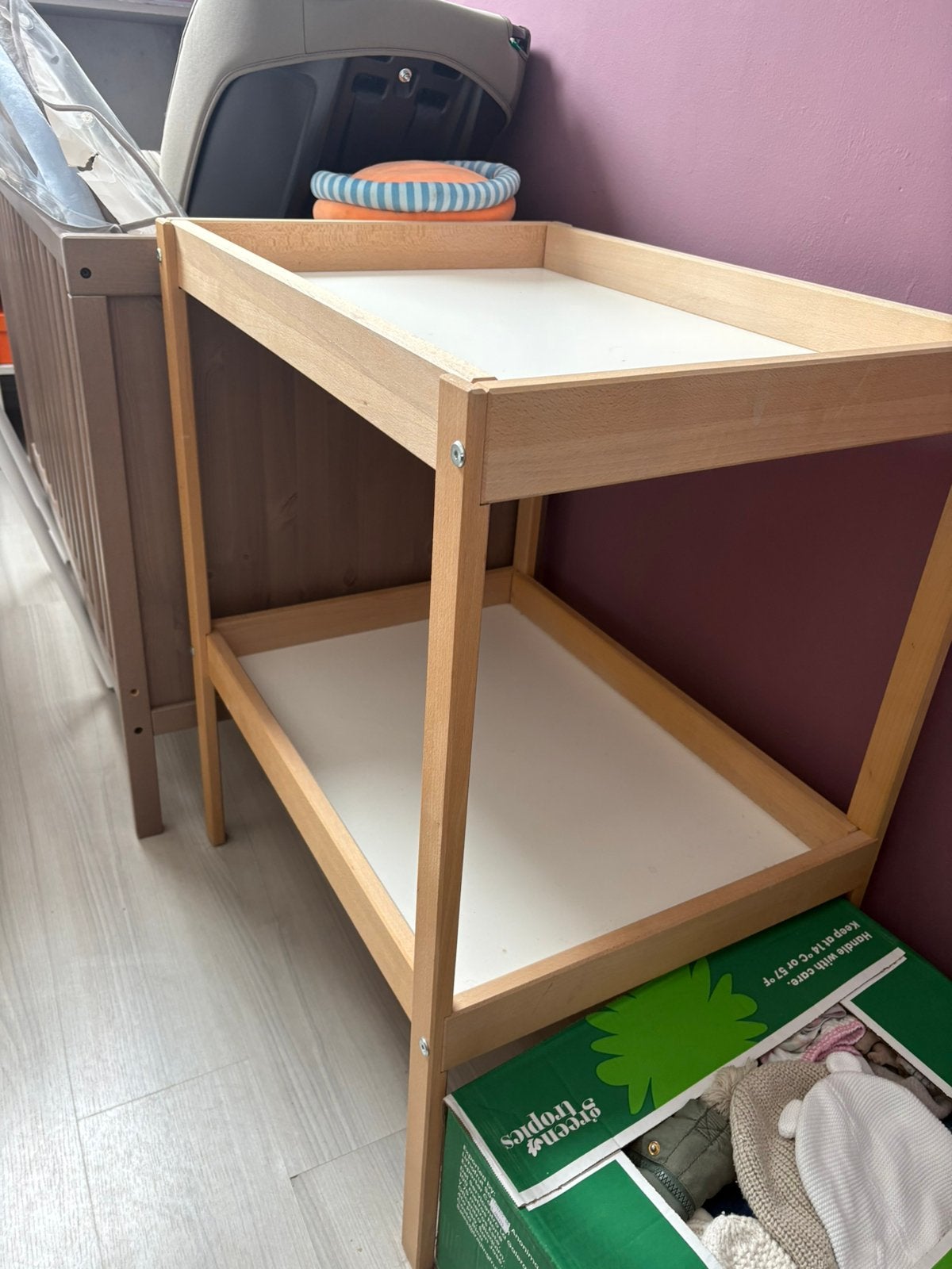 Baby tafel, Kinderen en Baby's, Ophalen, Zo goed als nieuw