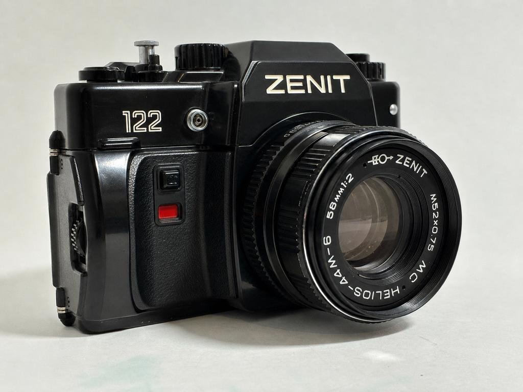 Zenit 122 Helios 44M-6 58 mm F/2 Swirly Bokeh / Parfait état, Enlèvement ou Envoi, Comme neuf, Reflex miroir, Autres Marques