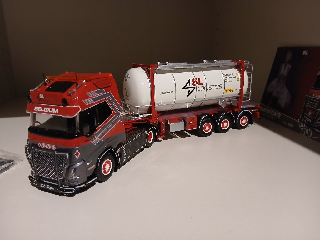 Volvo Aero SL Logistics, Hobby & Loisirs créatifs, Enlèvement ou Envoi, Neuf, Bus ou Camion, Tekno