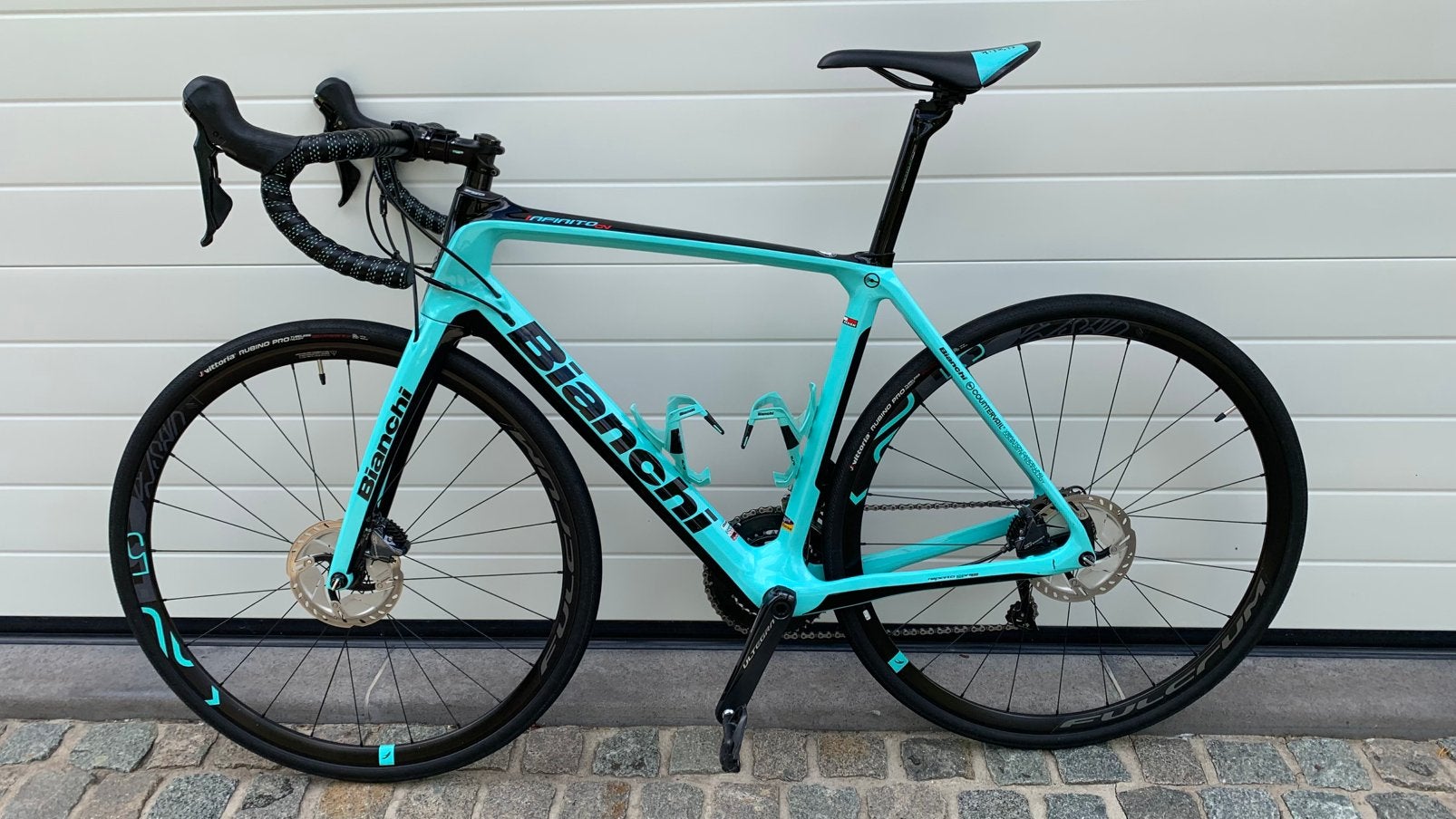 Bianchi Infinito CV Disc Ultegra (2019) – Carbon – Maat 55, Fietsen en Brommers, Ophalen, Gebruikt, Carbon