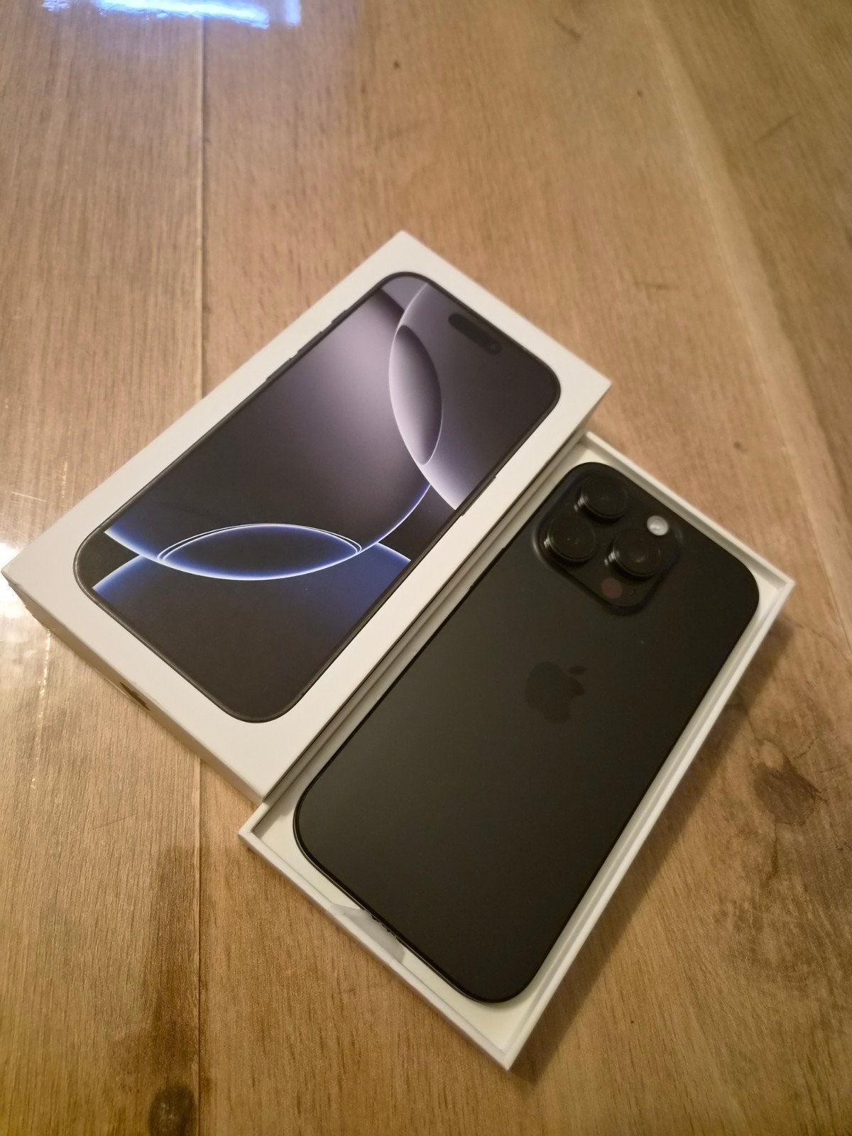iphone 16 pro black 128gb, Télécoms, Téléphonie mobile | Apple iPhone, 128 GB, Comme neuf, Enlèvement, Sans abonnement