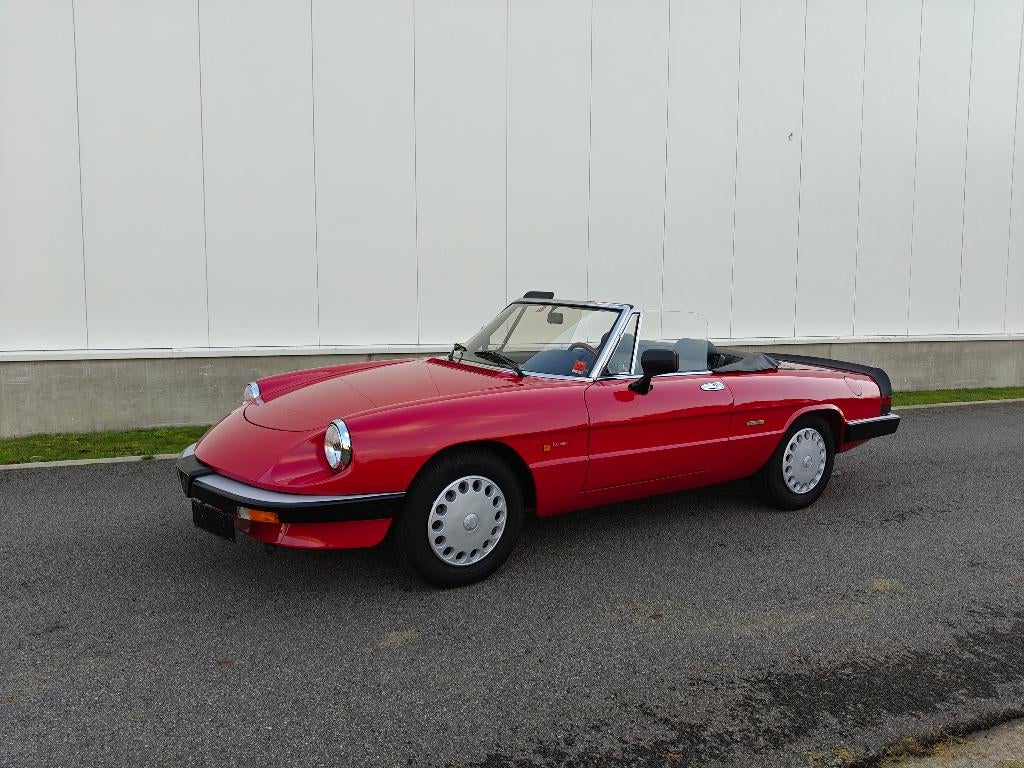 Alfa Romeo Spider 1.6 – 30.359 km, Auto's, Achterwielaandrijving, Zwart, 4 cilinders, Cabriolet