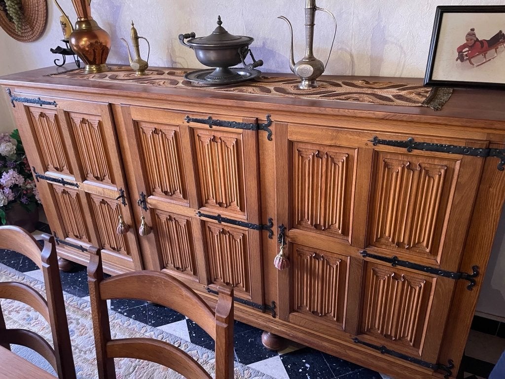 Houten eiken kast, Ophalen