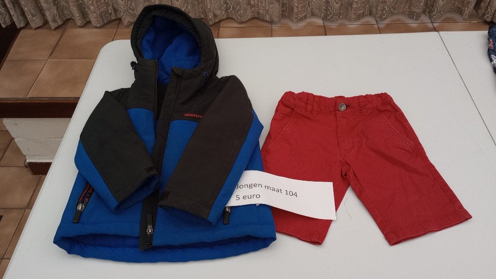 kleding jongen maat 104, Kinderen en Baby's, Ophalen, Zo goed als nieuw, Jongen, Jas