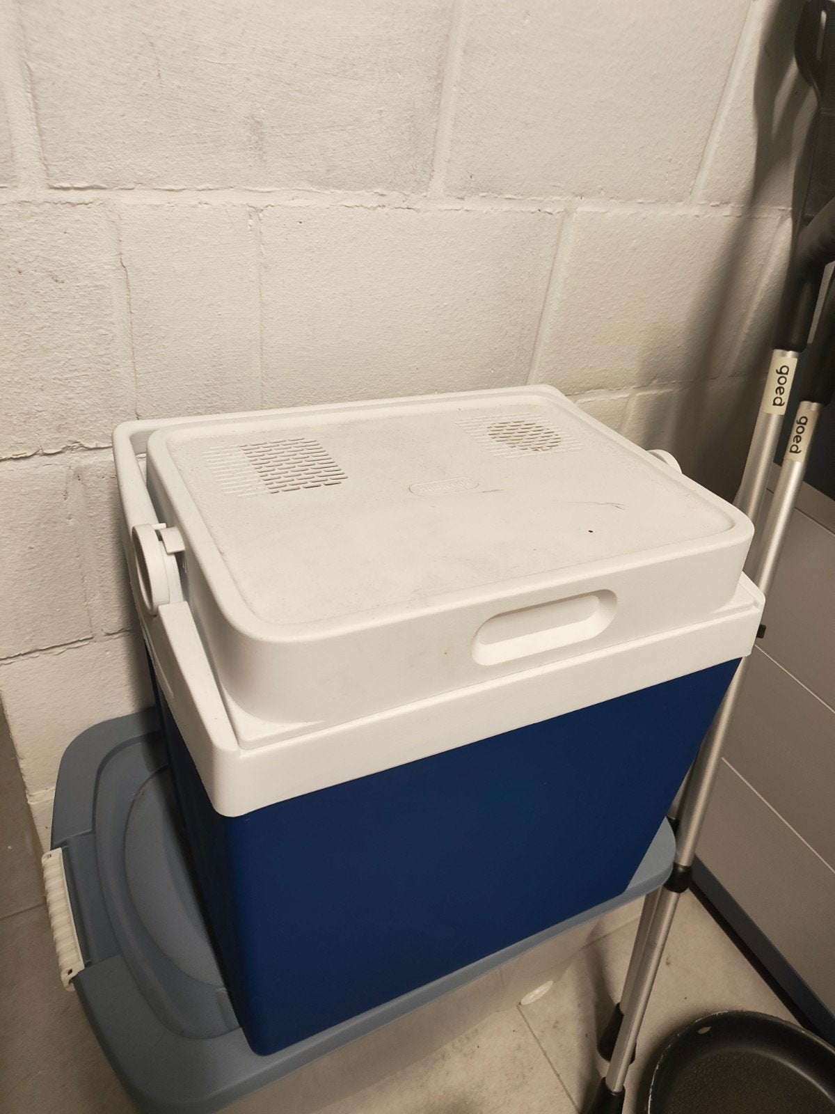mobicool frigobox elektrisch, Ophalen, Zo goed als nieuw, Koelbox, Elektrisch