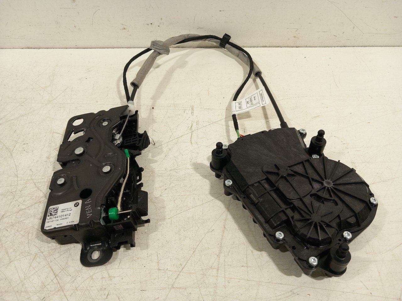 Slot mechaniek kofferdeksel achterklep elektrisch BMW 3 seri, Onderdelen@venauto.nl, Van der Ven Autorecycling B.V., Gebruikt
