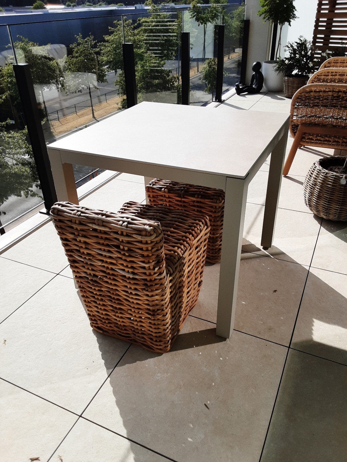 Tafel 80x80 cm beige perfecte staat krasvrij en Rotan set, Ophalen, Rotan