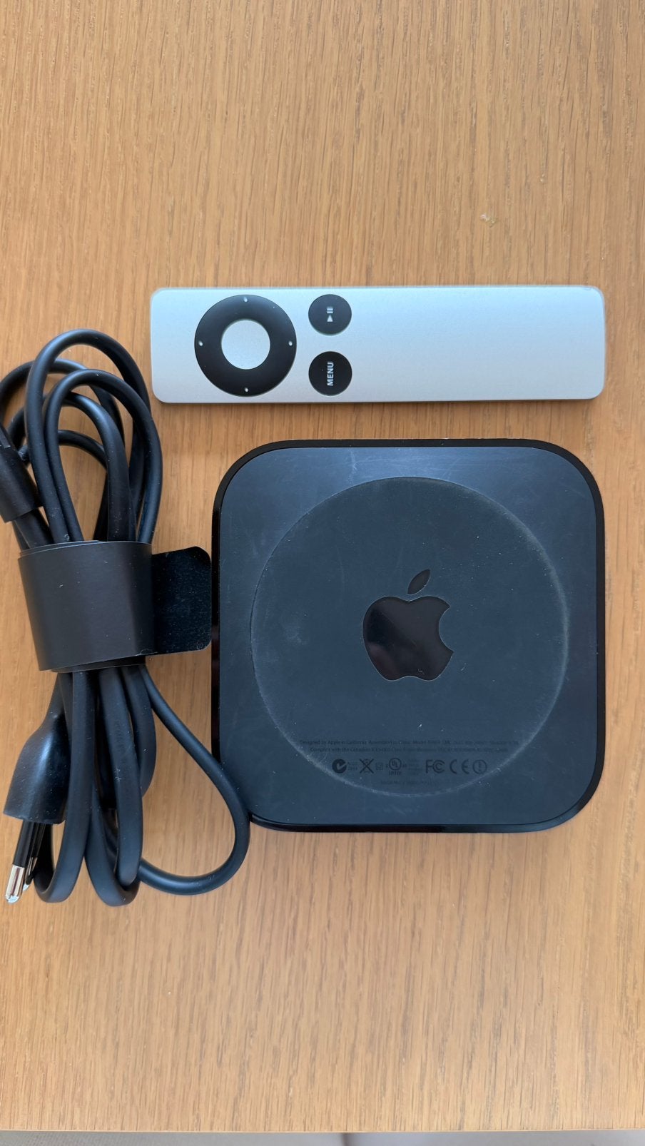 Apple 3rd generation- bon état Model A1469, TV, Hi-fi & Vidéo, Enlèvement ou Envoi, Utilisé