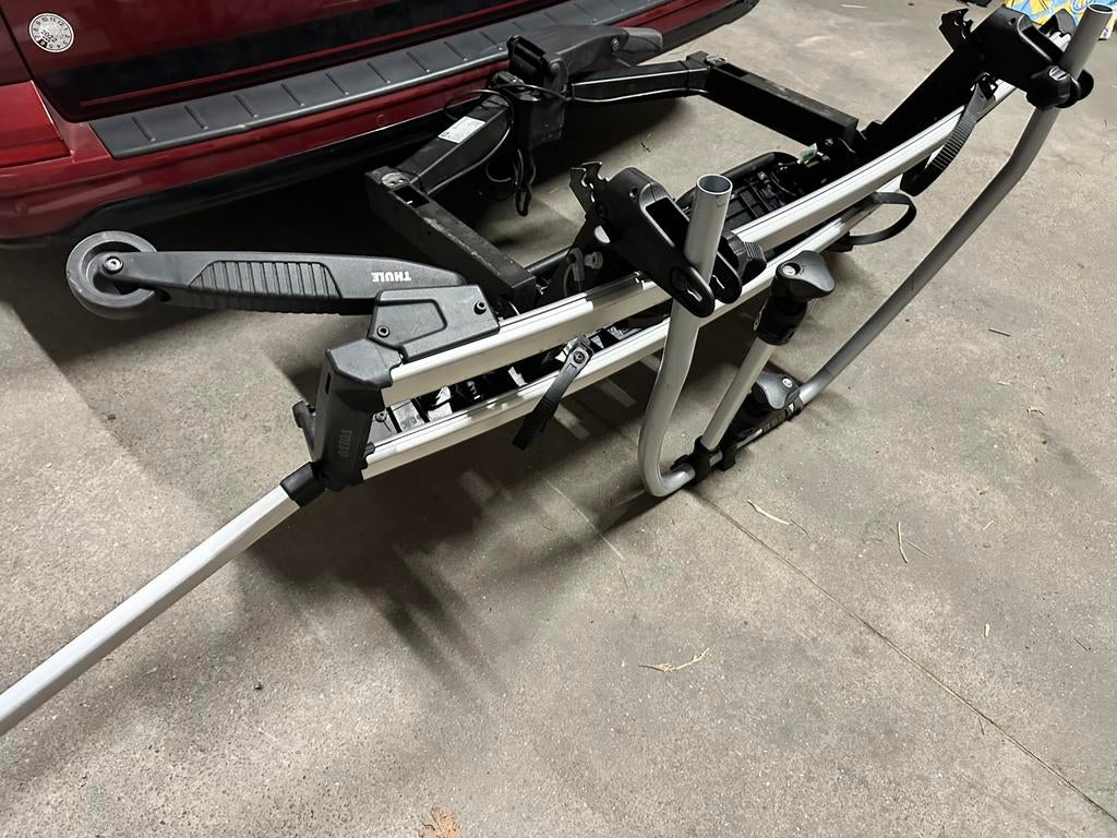 Porte-vélos Thule VeloSpace XT2 938 pour 3 vélos., Autos : Divers, Porte-vélos, Neuf, Support d'attelage, 3 vélos ou plus, Pneus larges
