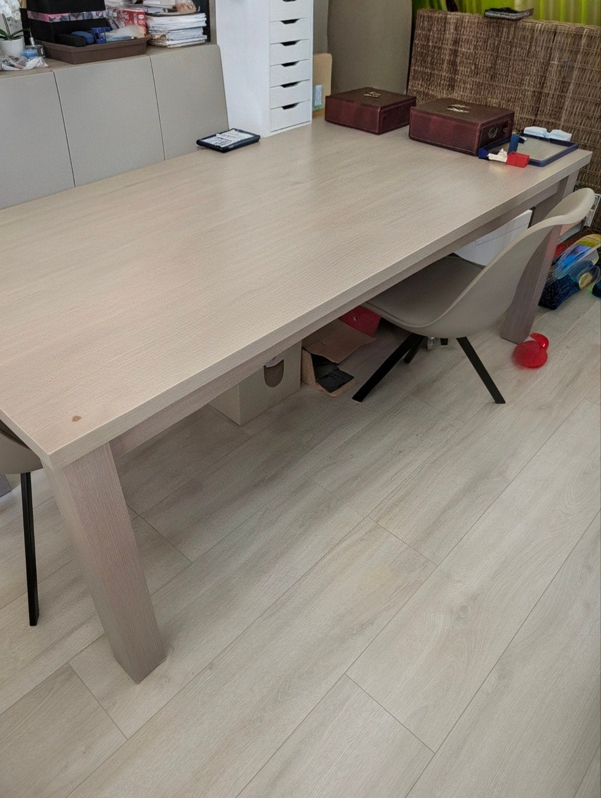 Eettafel, degelijke kwaliteit, Huis en Inrichting, Ophalen