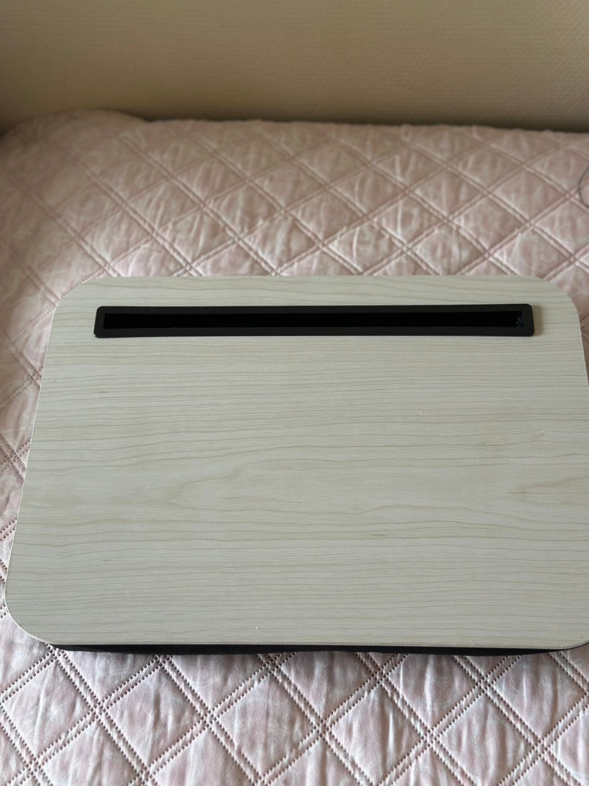 Support pour le PC a mettre sur les genoux, Enlèvement, Neuf