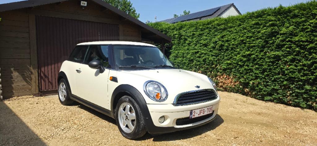 Mini 1.4 Benzine 127.000km, Auto diversen, Handleidingen en Instructieboekjes, Ophalen
