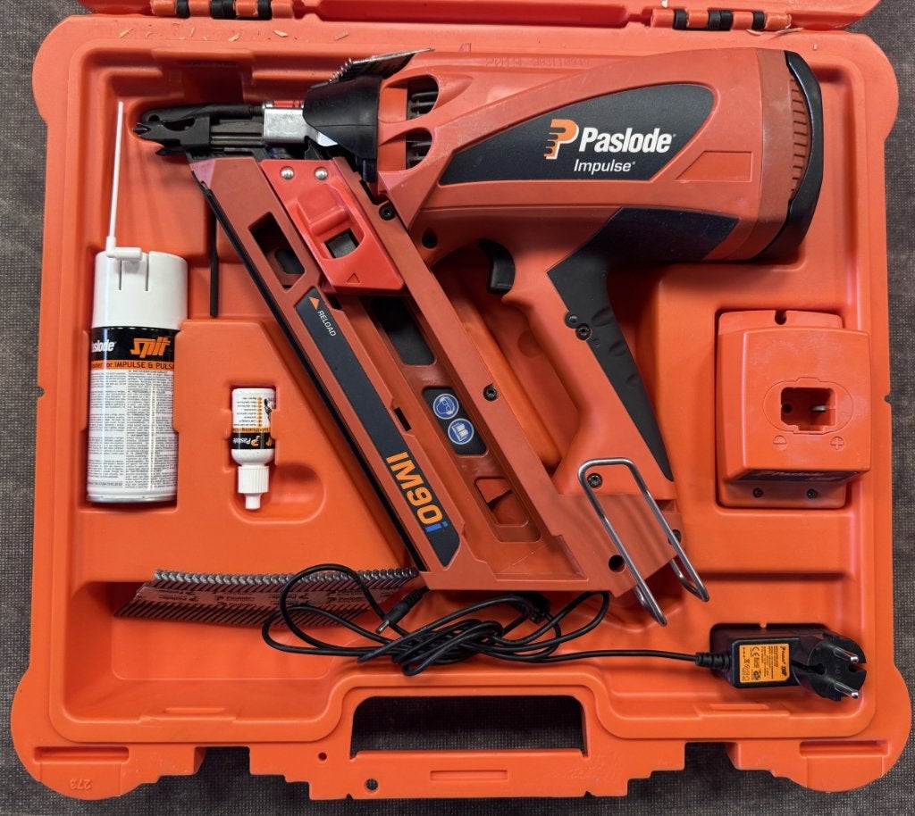 Cloueur Paslode IM90i, Bricolage & Construction, Outillage | Outillage à main, Enlèvement, Comme neuf, Cloueuse/agrafeuse, Autres marques