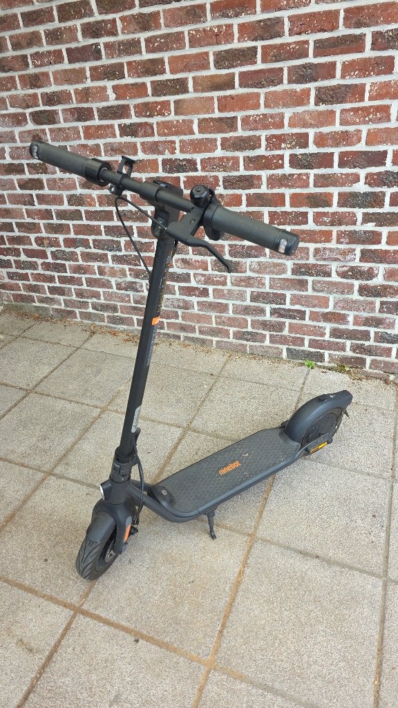 Ninebot f2 plus, Vélos & Vélomoteurs, Enlèvement, Utilisé, Step électrique (E-scooter), Segway ninebot