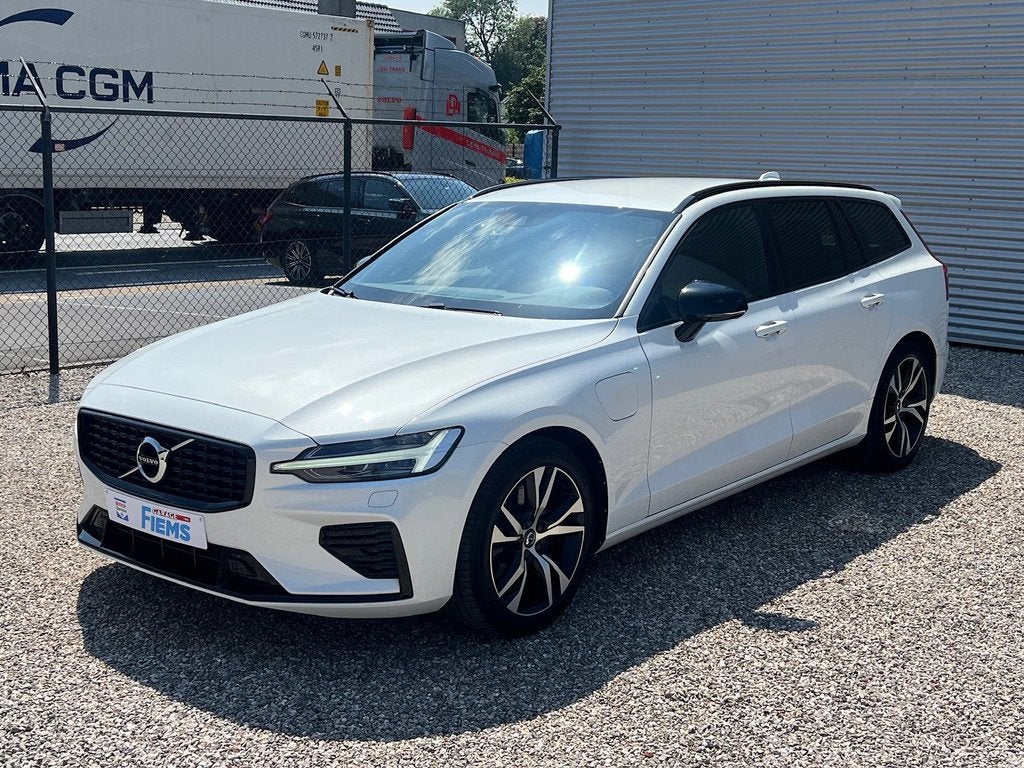 Volvo V60 T6 TWIN ENGINE*R-DESIGN*LEDER*CAMERA, Cuir, Achat, Euro 6, Entreprise