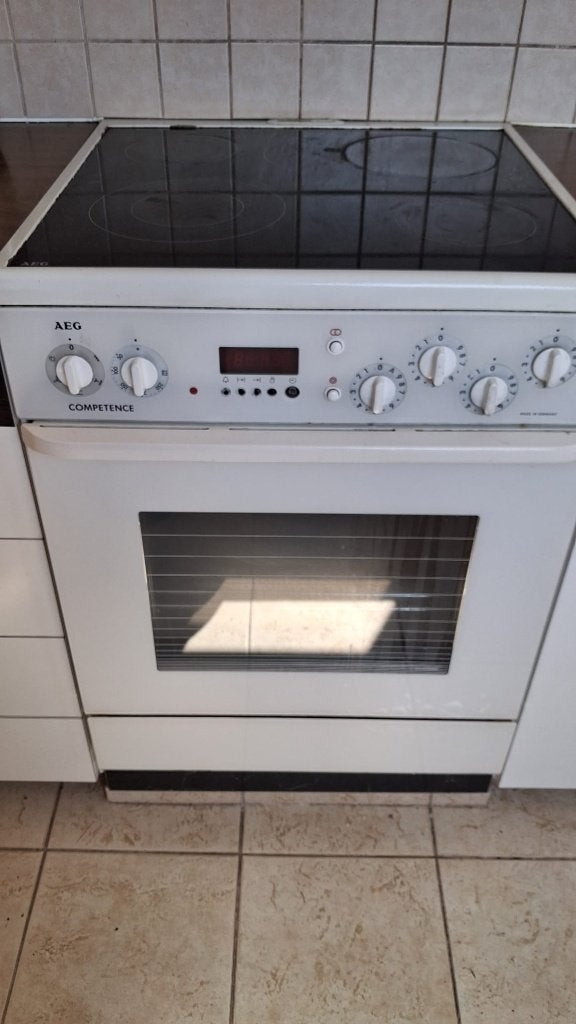 kookfornuis + oven Merk AEG, Huis en Inrichting, Keuken | Keukenelementen, Ophalen, Gebruikt, Bruin, 50 tot 100 cm