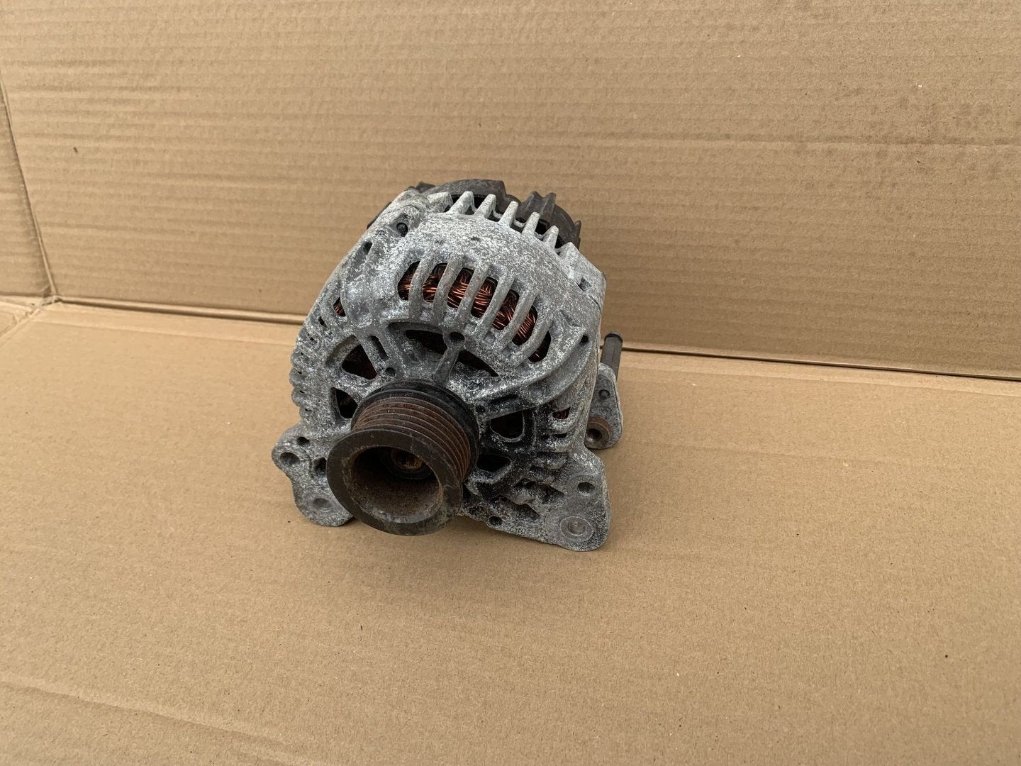 dynamo 036903024H golf V / seat leon 1.4 / volkswagen polo, Seat, -, Utilisé, -
