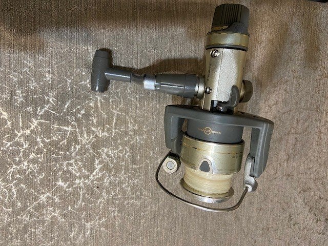 petit moulinet de pêche Shimano SEDONA 2000, Enlèvement ou Envoi, Utilisé, Moulinet