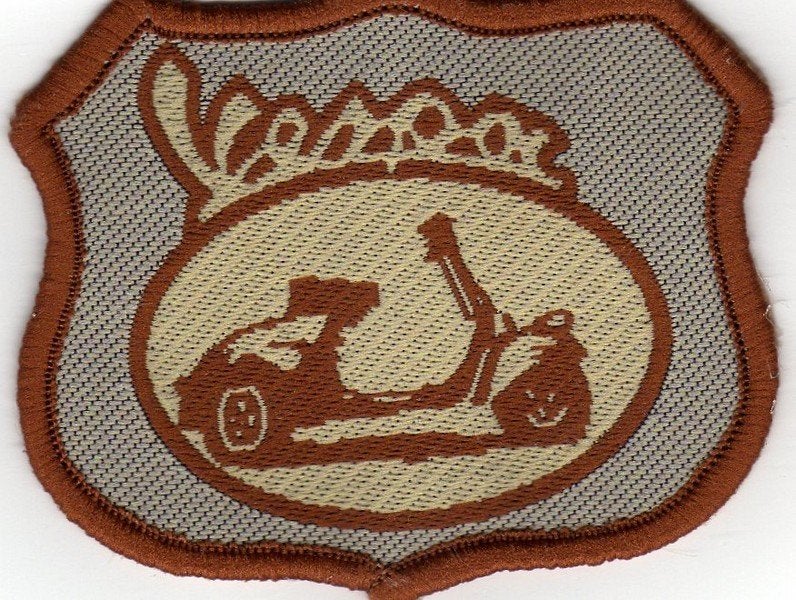 Patch Vespa - 70 x 60 mm, Hobby en Vrije tijd, Kledingapplicaties en Hotfix, Ophalen of Verzenden, Nieuw
