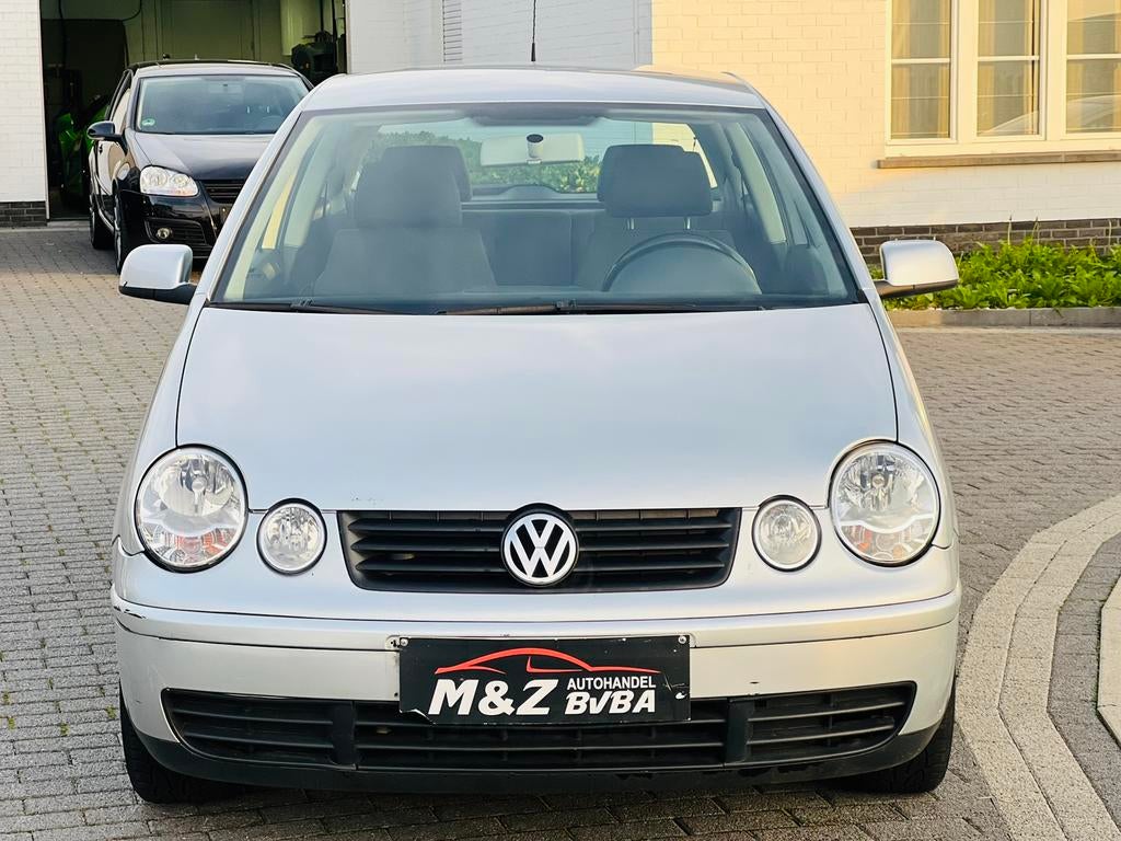 VW POLO 1.4i * AUTOMAAT * BENZINE * AIRCO * GEKEURD, Automaat, Bedrijf, 1400 cc, Onderhoudsboekje