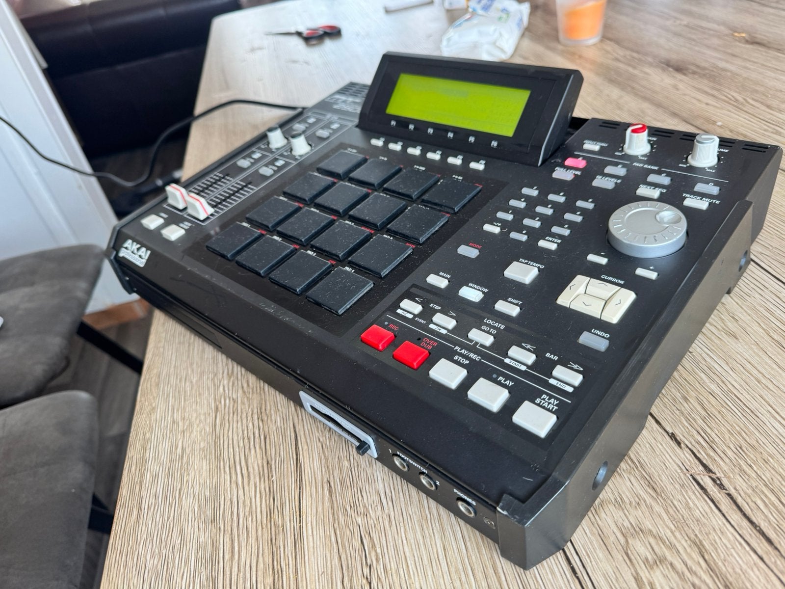 akai mpc 2500 tres bon etat, Enlèvement, Comme neuf