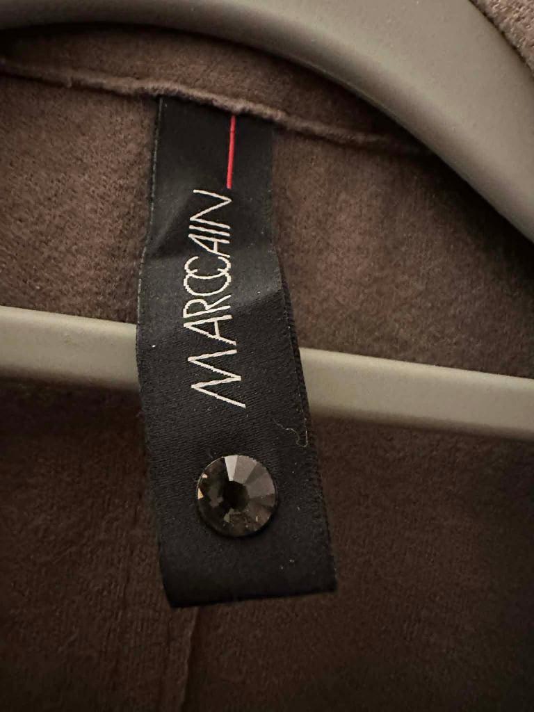 MARCCAIN blazer maat M, Kleding | Dames, Jasjes, Kostuums en Pakken, MARCCAIN, Ophalen of Verzenden, Zo goed als nieuw, Maat 38/40 (M)