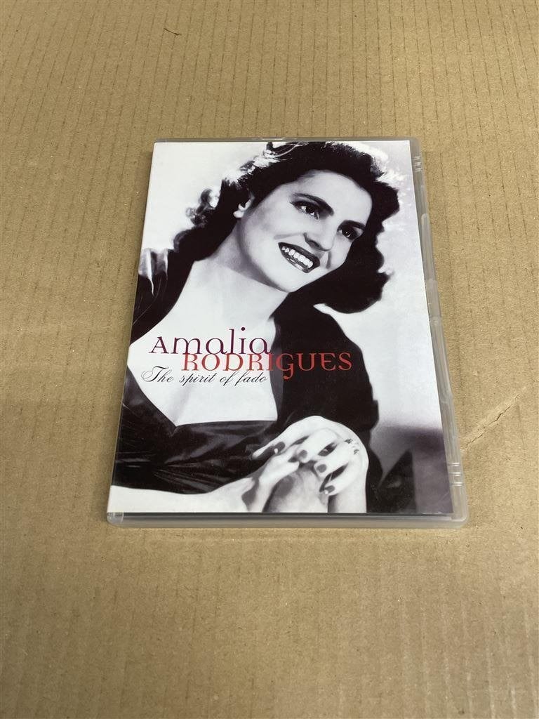AMALIA RODRIGUES - The Spirit Of Fado [DVD] *VGC* [UA1], Cd's en Dvd's, Cd's | Wereldmuziek, Ophalen of Verzenden, Zo goed als nieuw