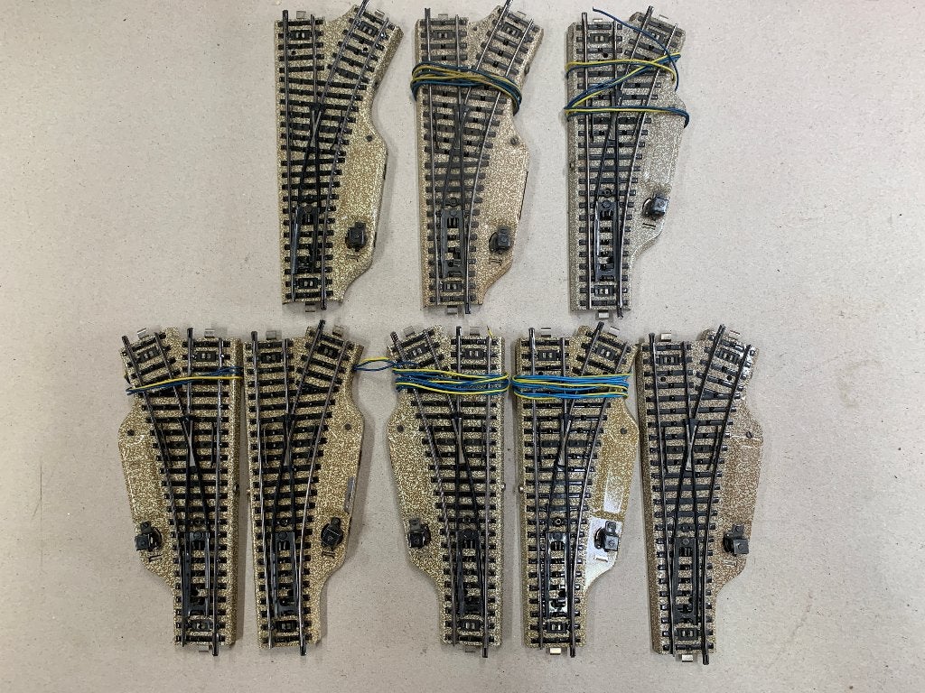 Märklin HO Métal : 8 aiguillages électriques, bon état., Enlèvement ou Envoi, Märklin