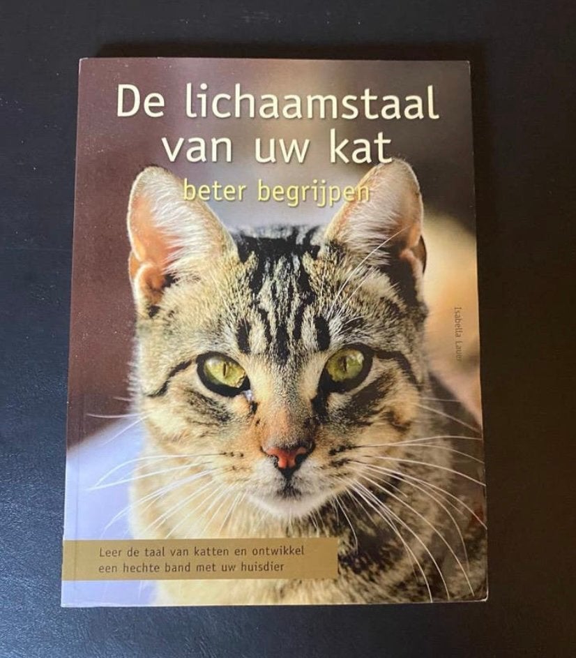 Boek “De lichaamstaal van uw kat beter begrijpen”., Boeken, Dieren en Huisdieren, Zo goed als nieuw, Katten, Ophalen of Verzenden